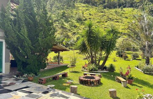 Sítio Exclusivo com Área Gourmet, Piscina e Natureza - Foto 11