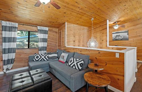 Lakefront, Private dock, ensuite-unit, King bed, Free EV charger, Boat Friendly - Foto 22