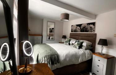 Stay in the heart of Yarm Perfect for familys Friends Business and Contractors - Foto 10