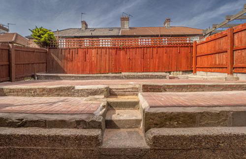 3BR Haven Retreat in Wallasey with FREE Street Parking - Foto 22