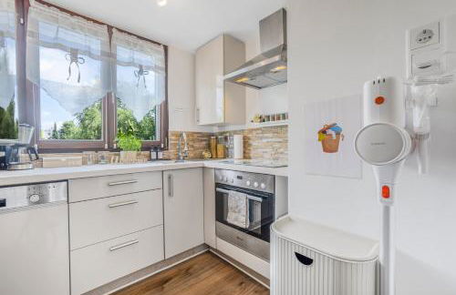 Mehr Platz als im Hotel - Ruhig & Zentral, Parkplatz, WLAN, Arbeitsplatz - Foto 13