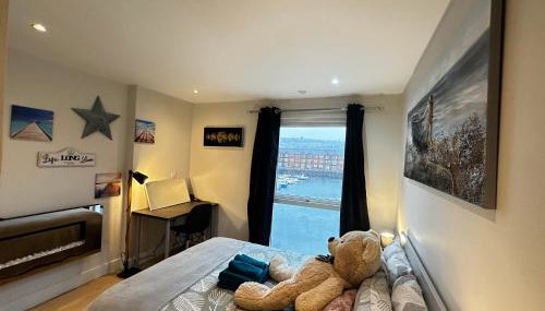 Beach Side APT with Home Cinema - Foto 3