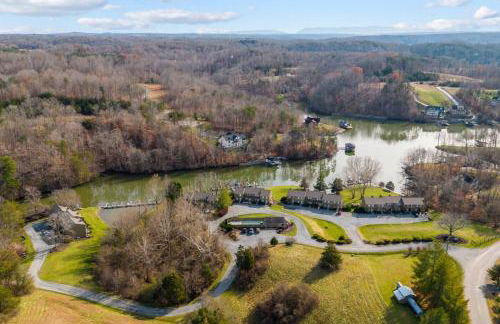 Harbor Ridge - Lakefront Retreat, Great Views, Pool and Dock Access! - Foto 39