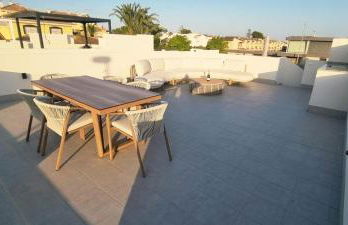 Gelijkvloerse villa met privézwembad en dakterras - Foto 24