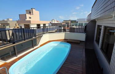 Cobertura com piscina no bairro mais charmoso de Cabo Frio, 400mts da praia do Forte - Foto 2