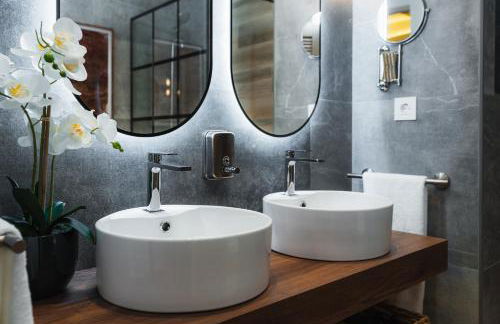 TuAnfitrion Constitución - Free parking - Photo 31