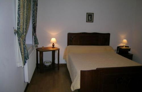 Gîte charmant au château, Le Veurdre - FR-1-489-163 - Foto 7