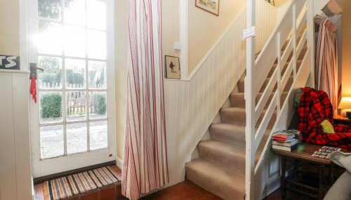 Yew Tree Cottage - Photo 5