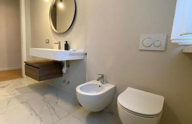 Little Marina Apartment - Lake Como East Side - lake front - Foto 12