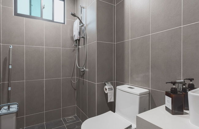 Greenfield Residence at Bandar Sunway - Photo 32