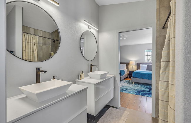 Villa - 8 Bedrms 5 Bths 15 Beds - Foto 34