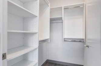 Sophisticated 3BR Suite - New Modern and Luxurious - Photo 41