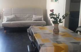 Chez Chantal à Ay - Foto 1