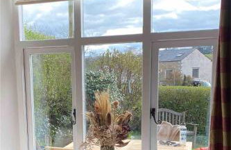 Ashdene Cottage with secure 'sun trap' garden - Foto 8