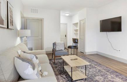 Landing Beautiful 1BD Courtyard Yoga Studio - Foto 29