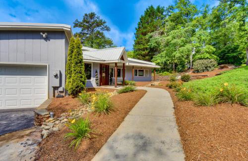 Hot Tub, Dock, Lakefront Luxe Six Mile Retreat - Foto 38