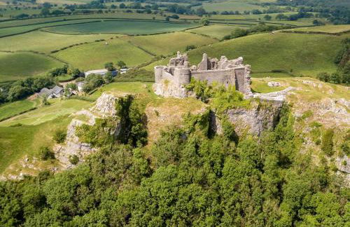 3 Bed in Llanllwni 91447 - Foto 35