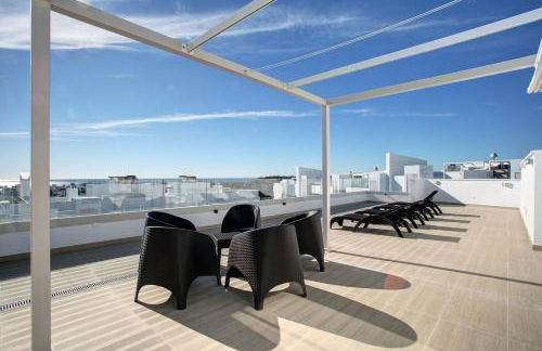 Premium Penthouse by AQUA Apartments - Photo 2