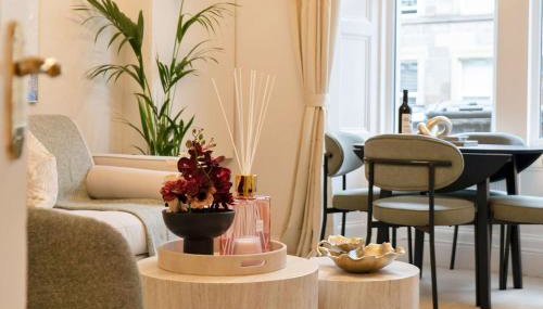 The Compact Caledonian Flat - Haymarket - Foto 4