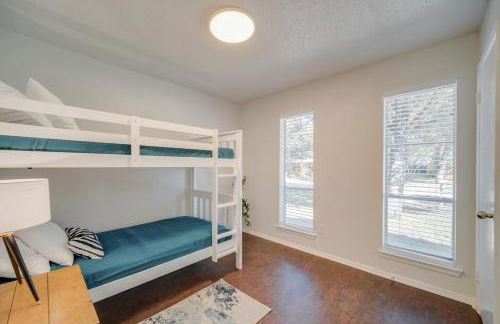 Stunning 4BR 2BA Hot Tub Cozy Holiday Home in Plano - Foto 20