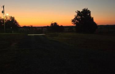 New Lux Cottage by Lake, King bed, Full Kit, Wi-Fi - Foto 39