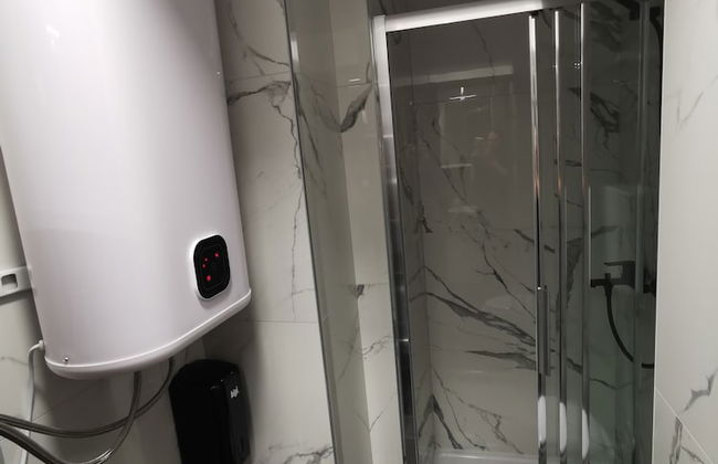 M & J Central Suites - Photo 73