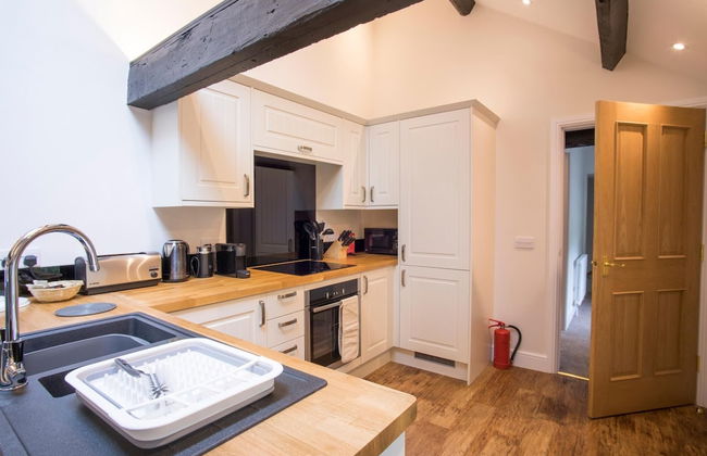 Charming Clock Tower Nestled in North Cumbria - Foto 4