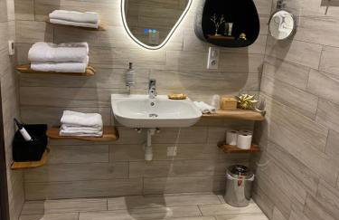Le Moulin d'Oscar & Spa - Mulhouse Nord - Foto 50