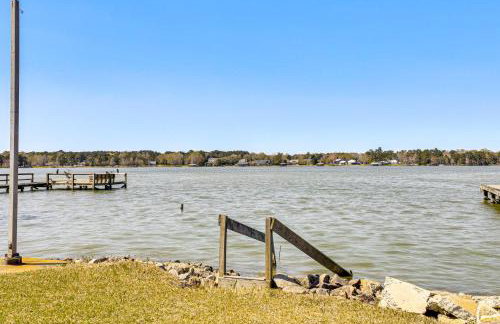 Lake Moultrie Access Moncks Corner Home with Dock - Foto 22