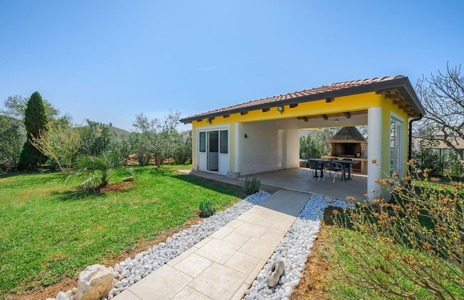 Bright Apartment With Communal Pool - Foto 23