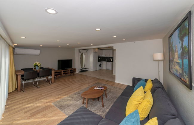 Feri Suites - Photo 50