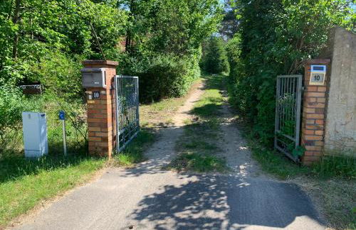 Tornower Waldhäusl, perfekt gelegen 60 km vor Berlin, auf der Schwelle zum Spreewald und nahe Tropical Islands - Foto 16