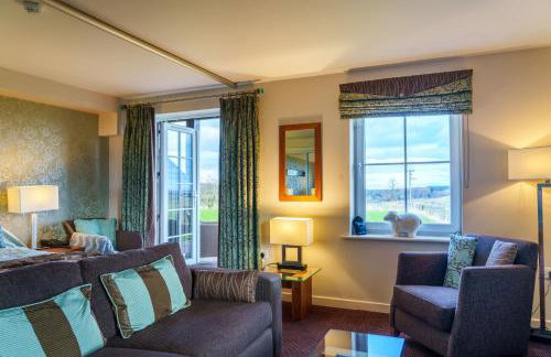 12 Ullswater Suite - Whitbarrow Village - Photo 7