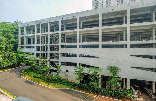 Cozy Stay 2BR Podomoro Golf View Apartment - Photo 21