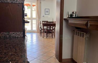 Un passo dal Mare - 50m from the Sea, with Garden, AC & WiFi - Foto 29