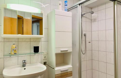 Ferienwohnung Elsa - Parkplatz, Küche, WLAN, ruhige Lage - Foto 7