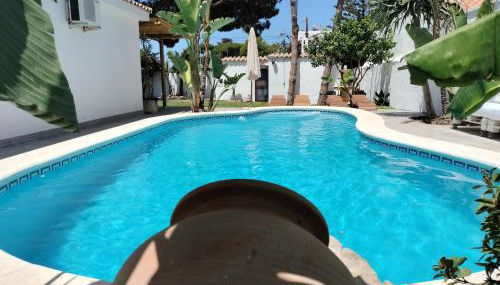 Villa andaluza relax y playa en entorno tranquilo - Foto 1