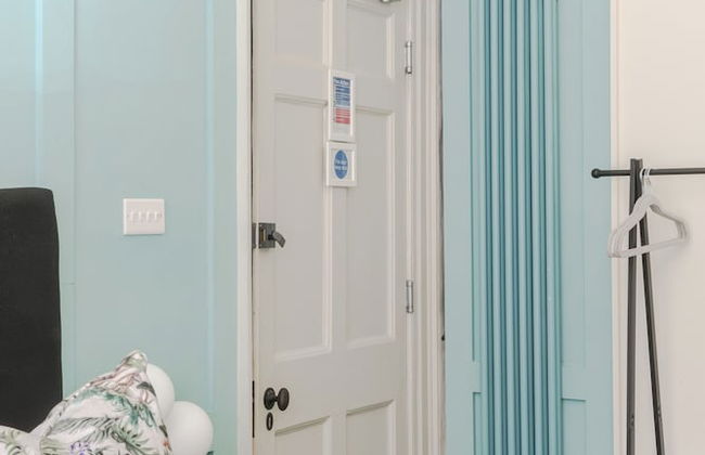 4 Berkeley Sq - YourApartment - Foto 29