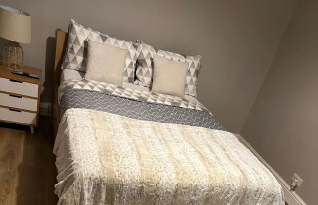 1 Bedroom Apartment - Central, Free Parking - Foto 2