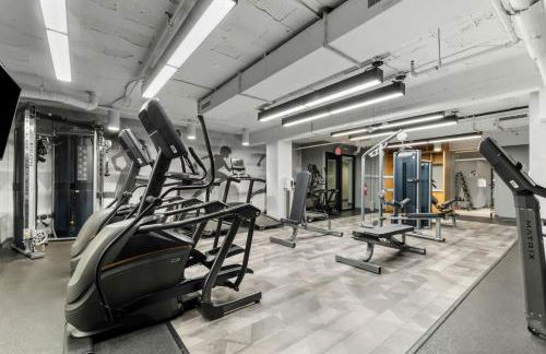 The Lexington - Serene Apartment, 5 min to DC with Free Parking and Metro - Foto 23