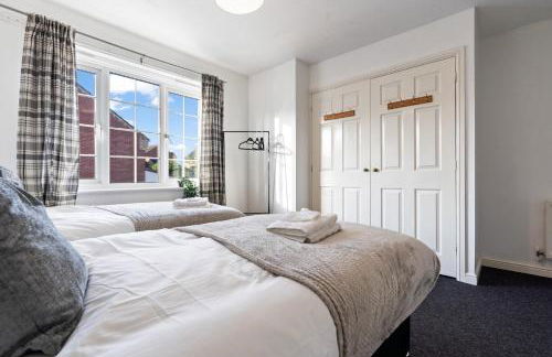 Applin House-5 Bed Contractor Stay Parking WIFI - Foto 18