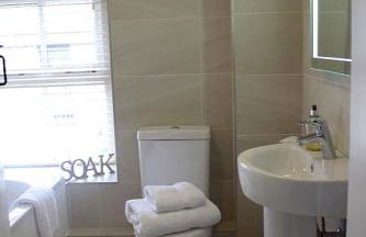 Stylish, central Beaumaris cottage - Foto 13