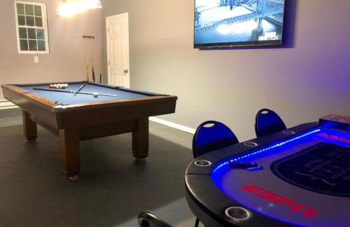 Amazing Poconos House . Sauna/Hot Tub/Private Pool - Foto 21