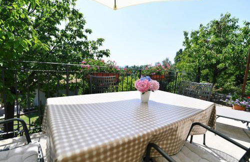 Charming Holiday Home With Terrace and Garden - One Bedroom Holiday Home - Foto 1