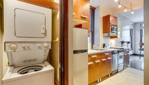 Walk to Convention Center, Secured Apt in Columbus - Foto 3