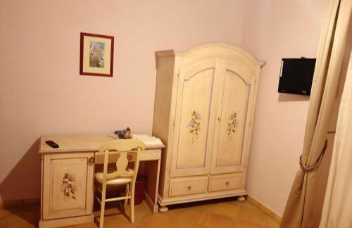 Spacious villa with private pool and stunning views - Foto 46