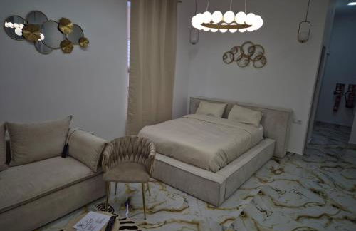 Downtown Apartments - Photo 14