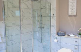 Snowdrop Lodge - Photo 12