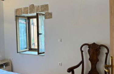 Cheerful 3 bedroom cottage with indoor fireplace - Foto 31