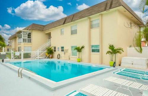 Where the Sun Meets the Water - Foto 21